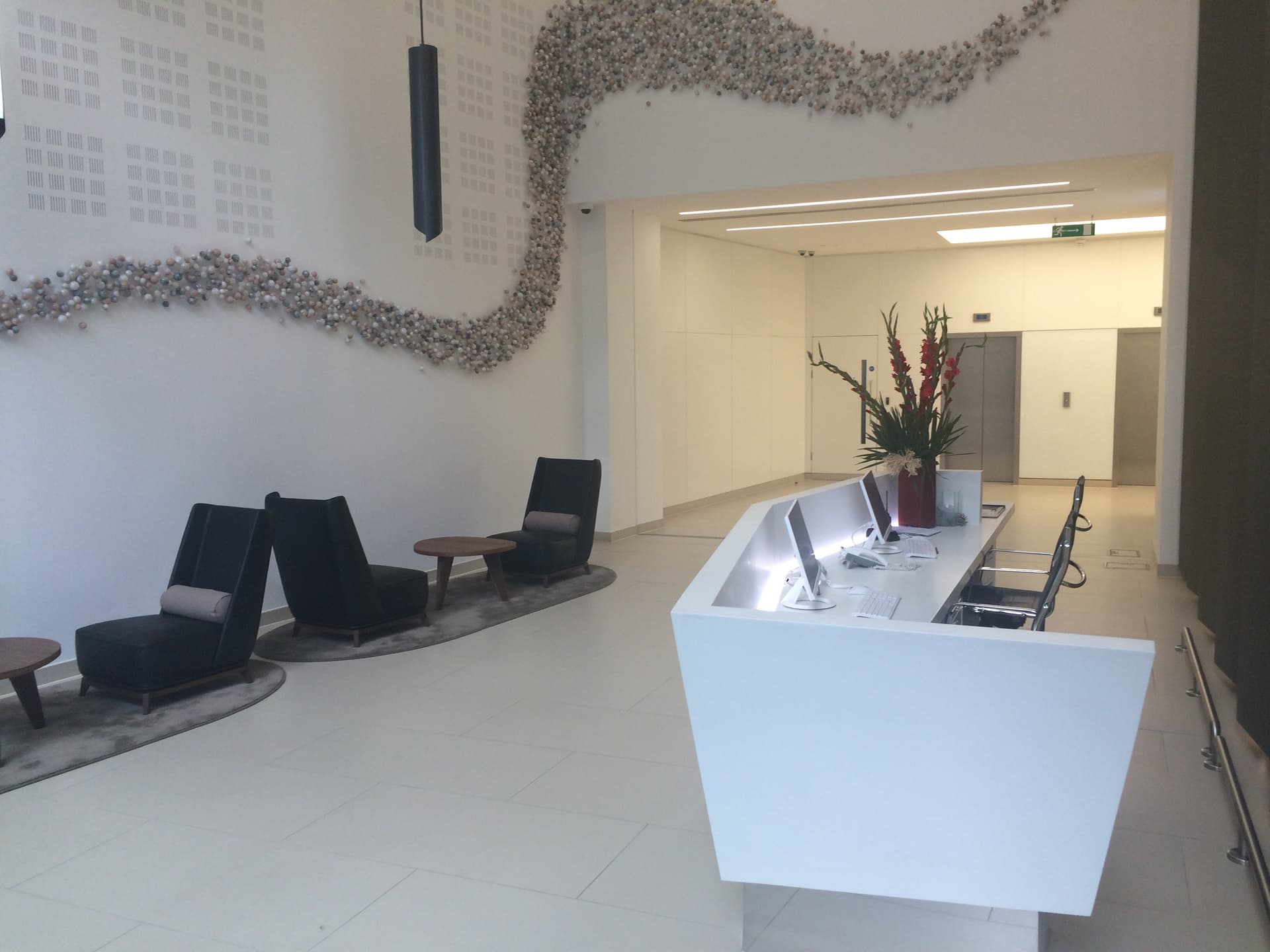 110 High Holborn - floor installation